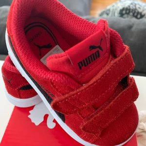 Puma (toddler) sneaker